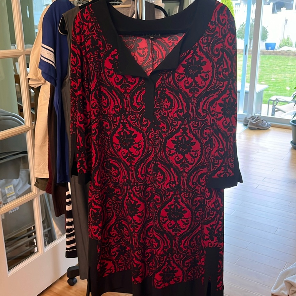 Tiana B dress